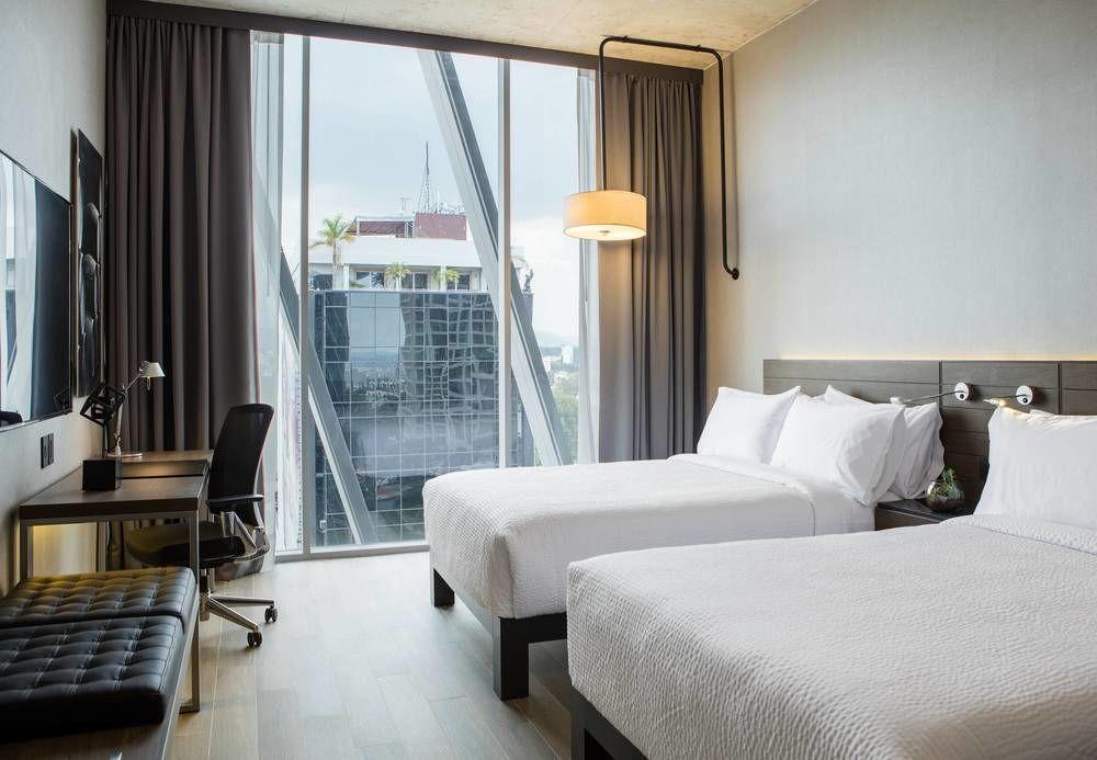 Ac Hotel By Marriott Guadalajara Mexico Zewnętrze zdjęcie