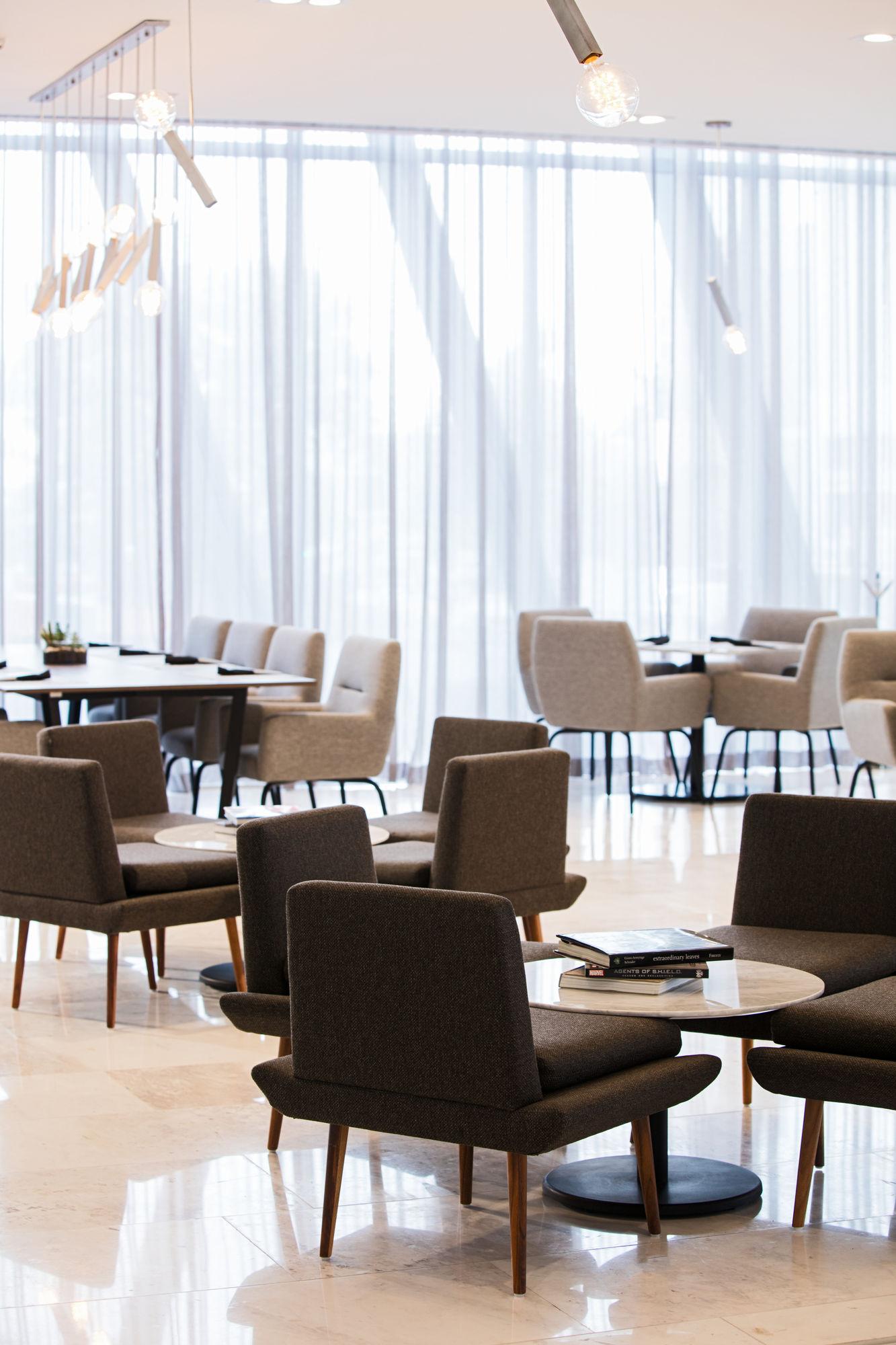 Ac Hotel By Marriott Guadalajara Mexico Zewnętrze zdjęcie